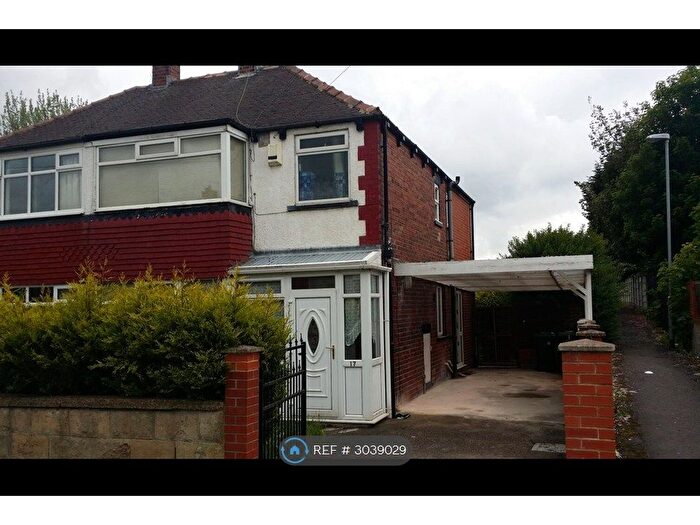 3 Bedroom Semi-Detached House To Rent In Waincliffe Drive, Leeds, LS11