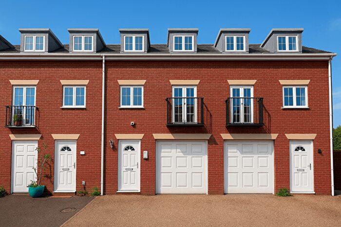 3 Bedroom Mews To Rent In Heritage Mews, NR31