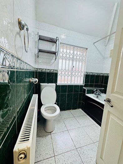 1 Bedroom Flat To Rent In Judge Heath Lane, Hayes, UB3