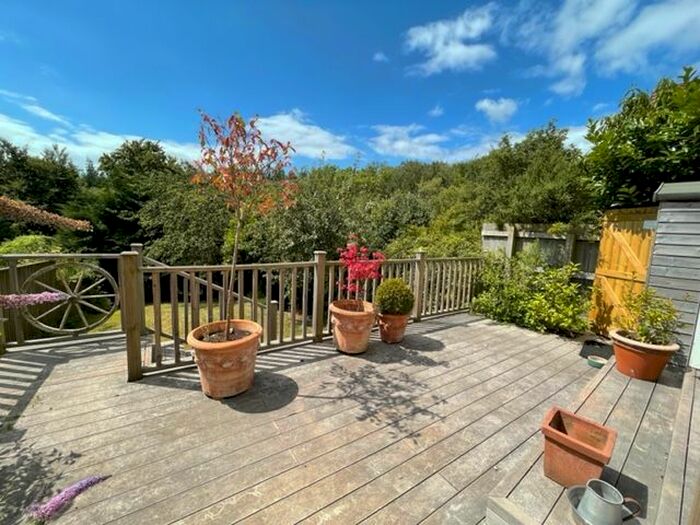 3 Bedroom Property To Rent In Providence Lane, Long Ashton, Bristol, BS41