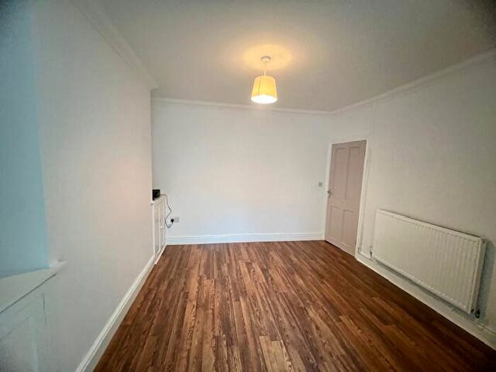 3 Bedroom House To Rent In Gabalfa Road, Cardiff, CF14