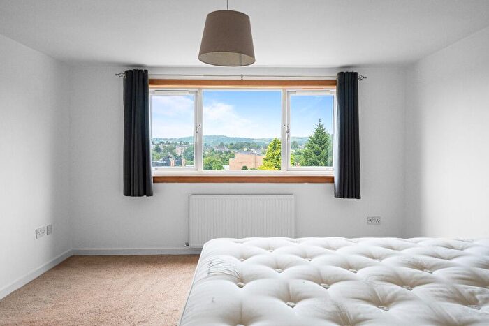 4 Bedroom Semi-Detached House To Rent In South Glassford Street, Milngavie, Glasgow, G62