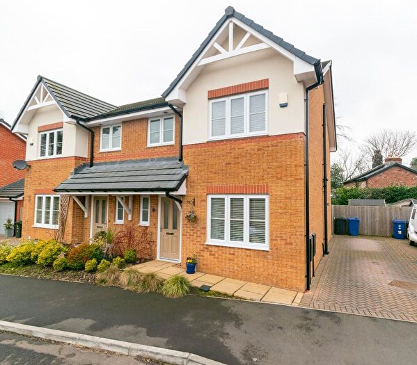 3 Bedroom Semi-Detached House For Sale In Riverside Road, Rufford, L40