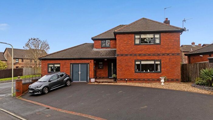 4 Bedroom Detached House For Sale In Brynteg Lane, Beddau, CF38