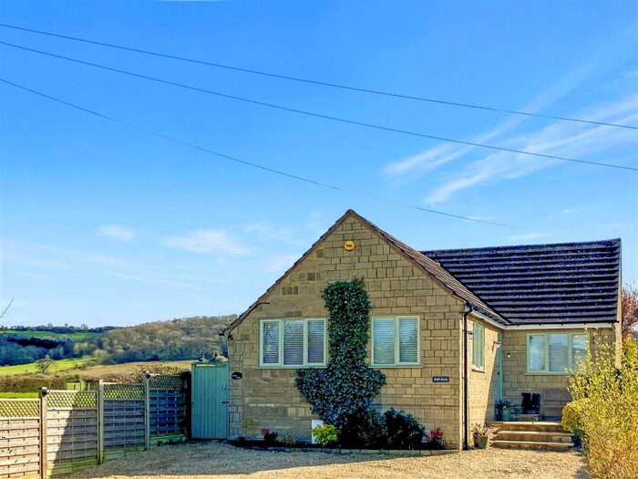 3 Bedroom Detached Bungalow For Sale In Weston-Subedge, Chipping Campden, GL55