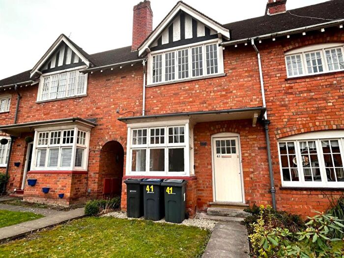 3 Bedroom Terraced House To Rent In Beech Road, Bournville, Birmingham, B30