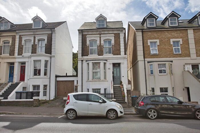 2 Bedroom Maisonette For Sale In Folkestone Road, Dover, Kent, CT17