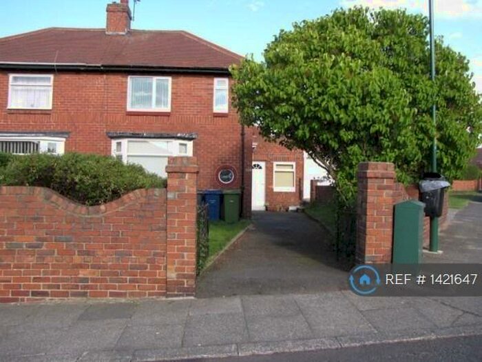 3 Bedroom Semi-Detached House To Rent In Harton House Rd, South Shields, NE34