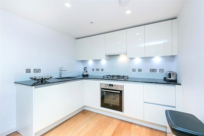 1 Bedroom Flat To Rent In Cornwall House, Allsop Place, NW1