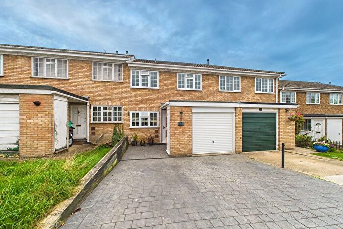 3 Bedroom Terraced House For Sale In The Spinney, Finchampstead, Wokingham, Berkshire, RG40