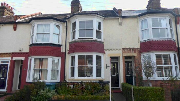 3 Bedroom Terraced House To Rent In Oxhey Avenue, Watford, WD19