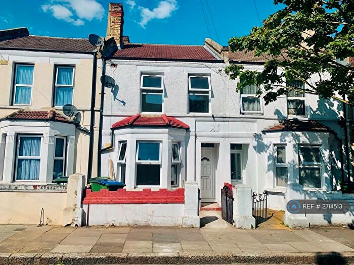 2 Bedroom Terraced House To Rent In Conway Road, London, SE18