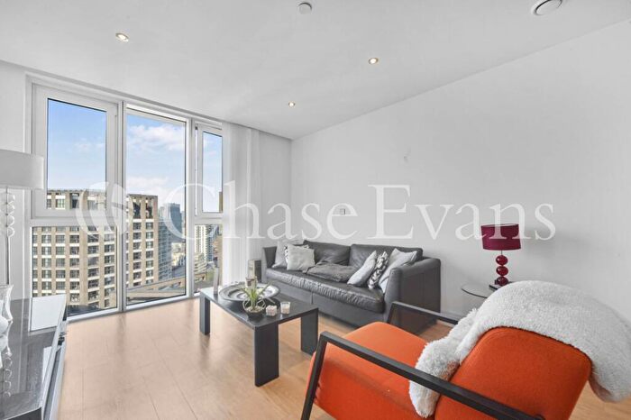 2 Bedroom Flat For Sale In Alie Street, Aldgate, London, E1