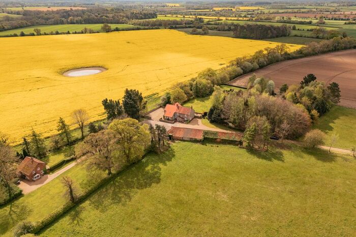 5 Bedroom Detached House For Sale In Barningham, Norwich, NR11