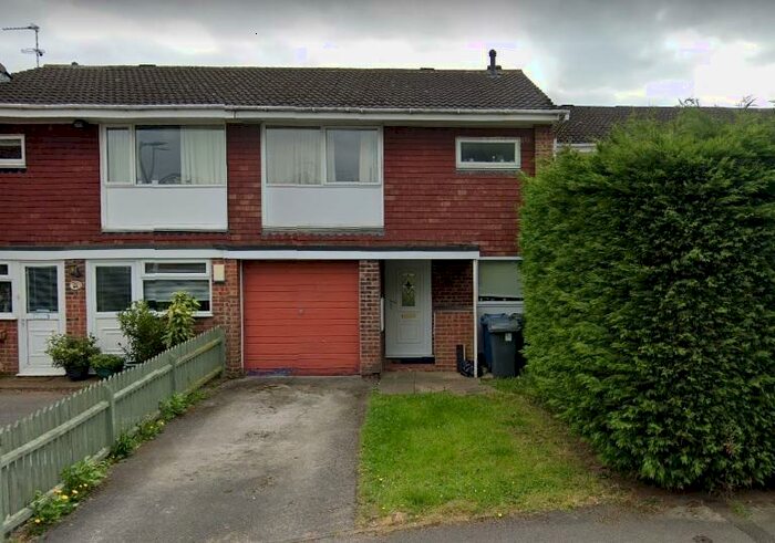 3 Bedroom Town House To Rent In Waltham Close, West Bridgford, NG2