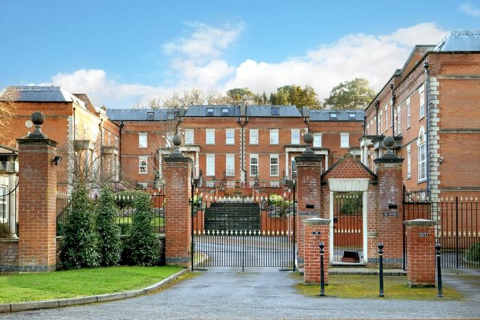 4 Bedroom Terraced House To Rent In London Road, Sunninghill, Ascot SL5