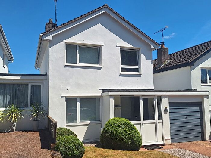 3 Bedroom Link Detached House For Sale In East Town Lane, Kenton, Exeter, Devon, EX6