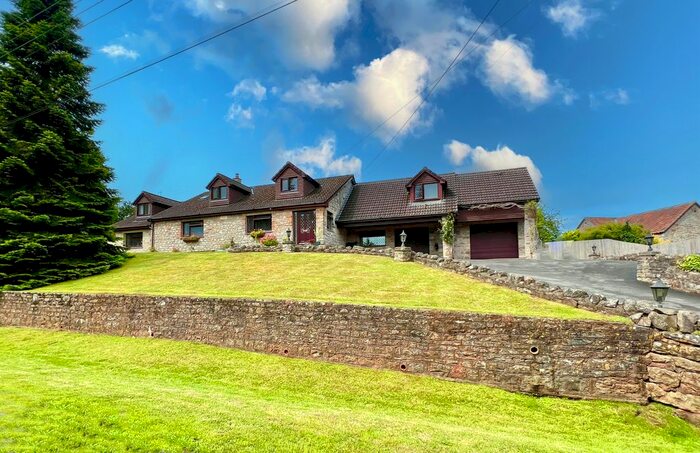 5 Bedroom Detached House For Sale In The Street, Regil, Winford, Bristol, BS40