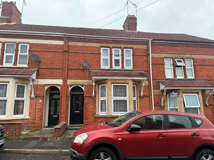3 Bedroom Terraced House For Sale In Crofton Park, Yeovil, BA21