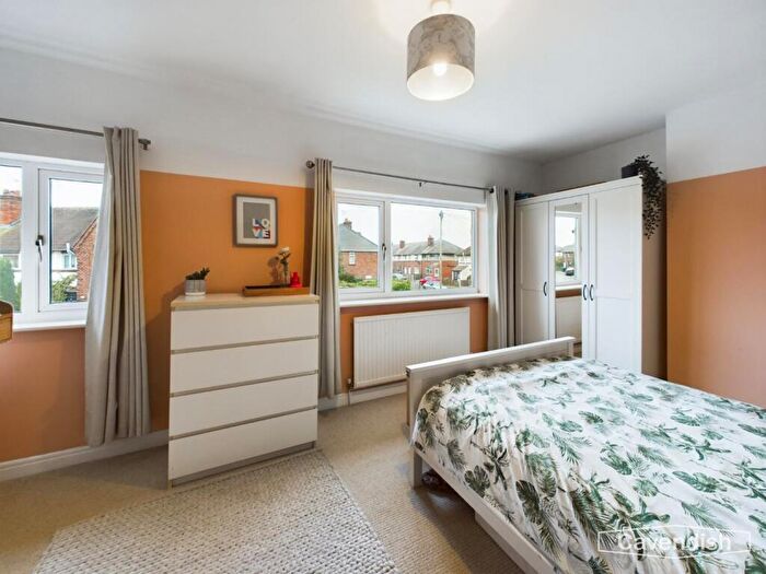 2 Bedroom End Of Terrace House For Sale In Allington Place, Handbridge, Chester, CH4