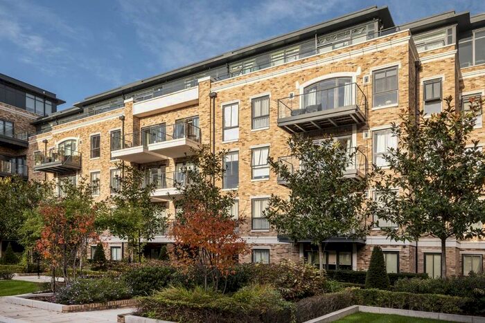 2 Bedroom Flat To Rent In Palladian Gardens, London, W4