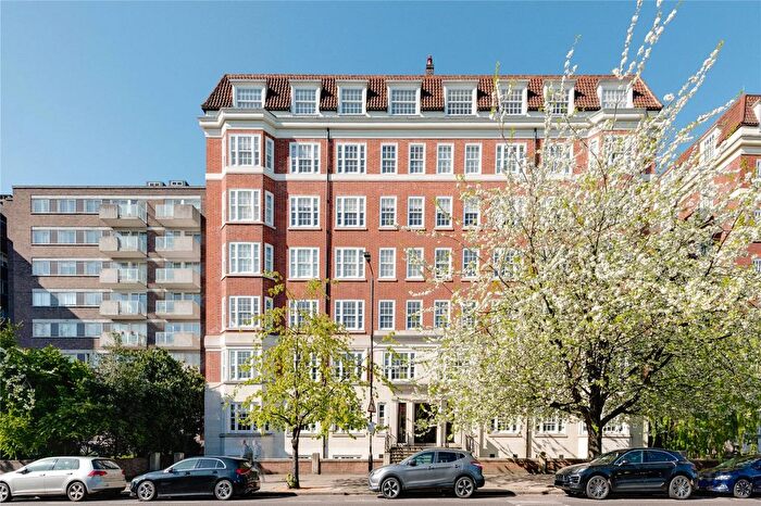 2 Bedroom Flat To Rent In Warwick Gardens, London, W14