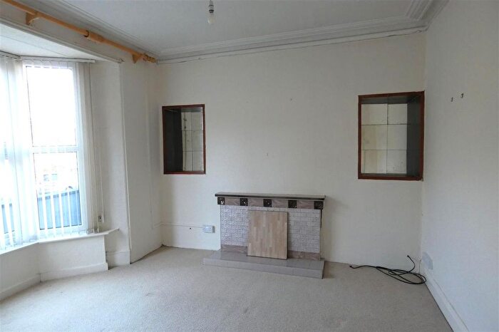 3 Bedroom End Of Terrace House For Sale In Belle Vue Terrace, Pembroke Dock, SA72