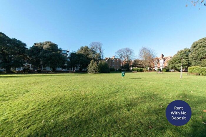 2 Bedroom Flat To Rent In Adrian Square, Westgate-On-Sea, CT8