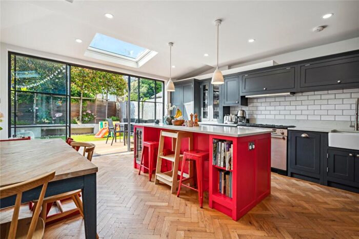 5 Bedroom Property To Rent In Gosberton Road, SW12