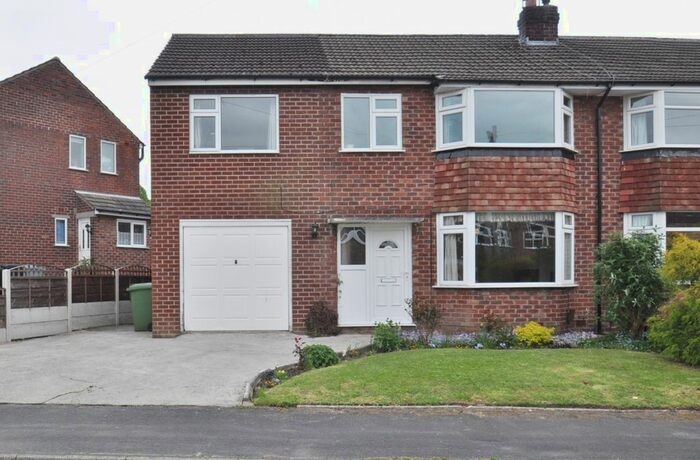 4 Bedroom Semi-Detached House To Rent In Nelson Close, Poynton, Stockport SK12