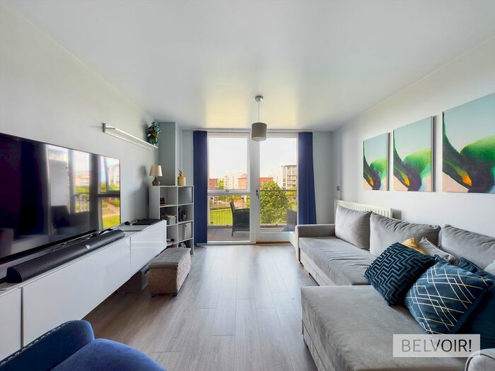 1 Bedroom Flat For Sale In Langley Walk, Birmingham, B15
