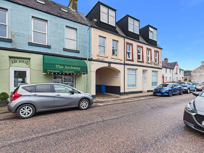 3 Bedroom Flat For Sale In Union Street, Lochgilphead, PA31