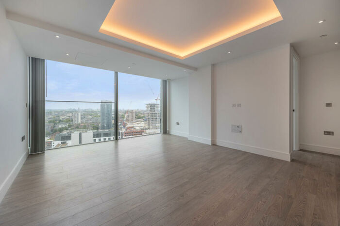2 Bedroom Flat To Rent In Carrara Tower, Bollinder Place, EC1V