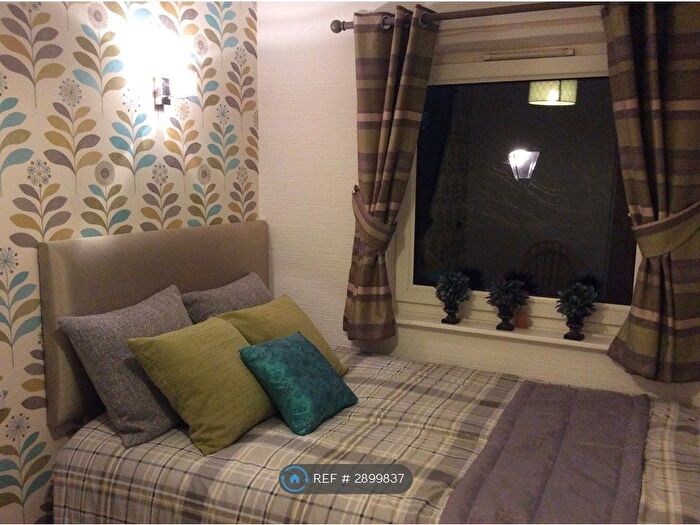 4 Bedroom Terraced House To Rent In Burnhams Walk, Gosport, PO12