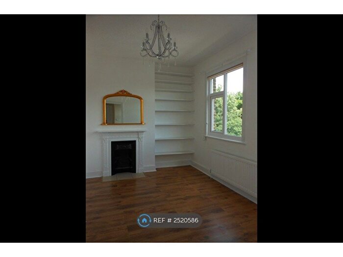 1 Bedroom Flat To Rent In Vale, London, SE23