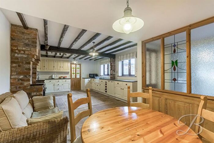 5 Bedroom Detached House For Sale In Main Street, Hayton, Retford, DN22
