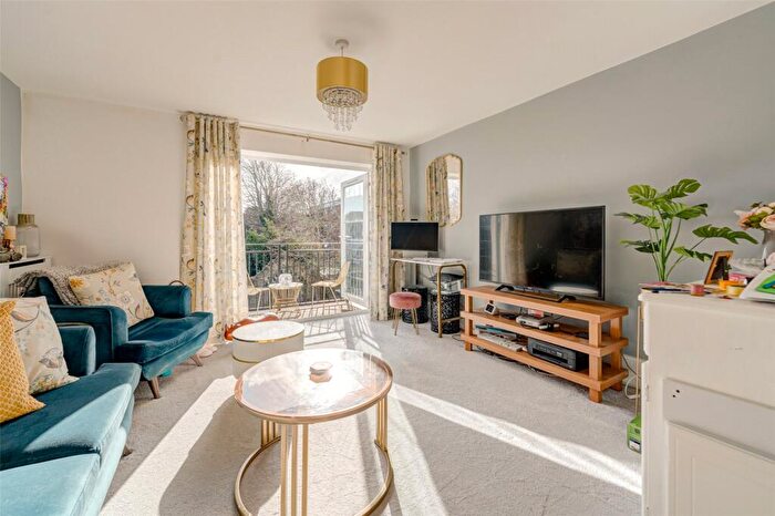 2 Bedroom Flat For Sale In Mill Road, Worthing, West Sussex, BN11