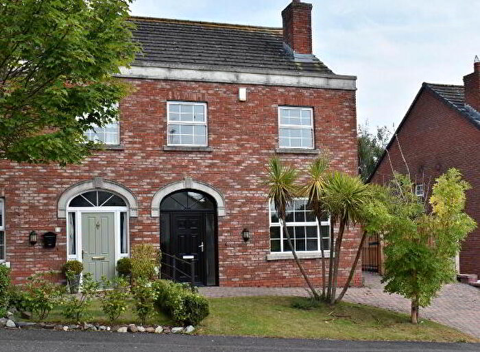 4 Bedroom Semi-Detached House For Sale In Glebe Gardens, Moira, BT67