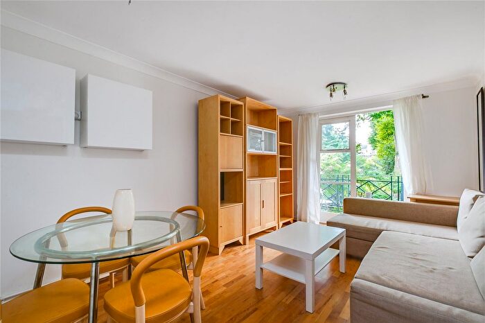 1 Bedroom Flat To Rent In Brompton Park Crescent, Seagrave Road, SW6