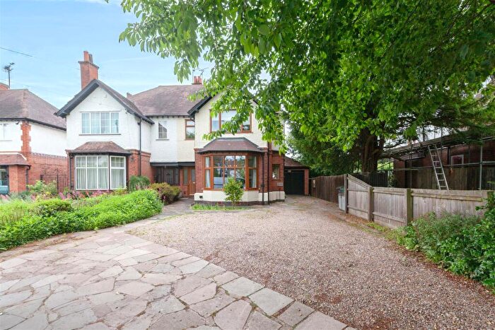 4 Bedroom Semi-Detached House For Sale In Melton Road, Syston, Leicester, LE7