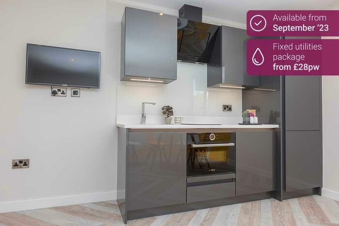 2 Bedroom Apartment To Rent In Great Western Street, Manchester, Greater Manchester, M14