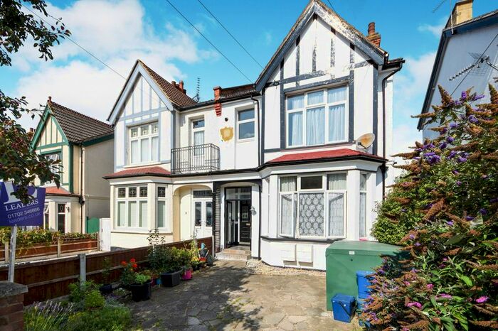 1 Bedroom Flat To Rent In Satanita Road, Westcliff-On-Sea, SS0