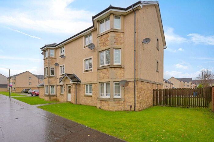2 Bedroom Flat For Sale In Meikle Inch Lane, Bathgate, West Lothian, EH48