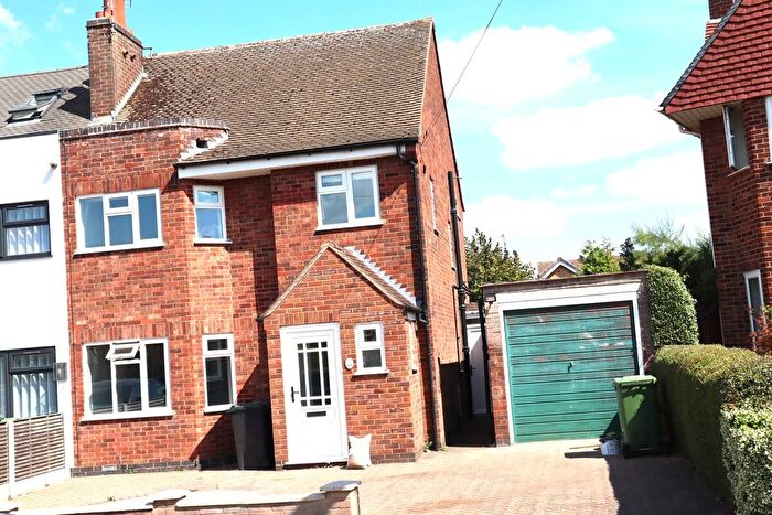 1 Bedroom Semi-detached House To Rent In Hill Way, Oadby, LE2