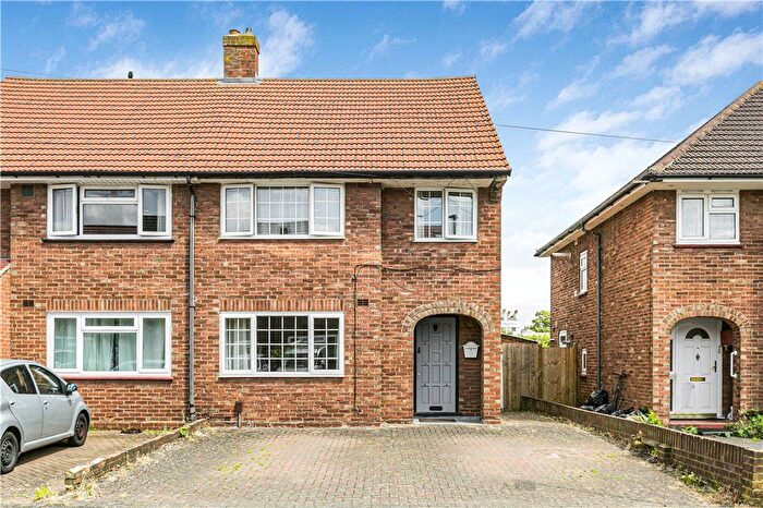 3 Bedroom Semi-Detached House To Rent In Heldmann Close, Hounslow, TW3