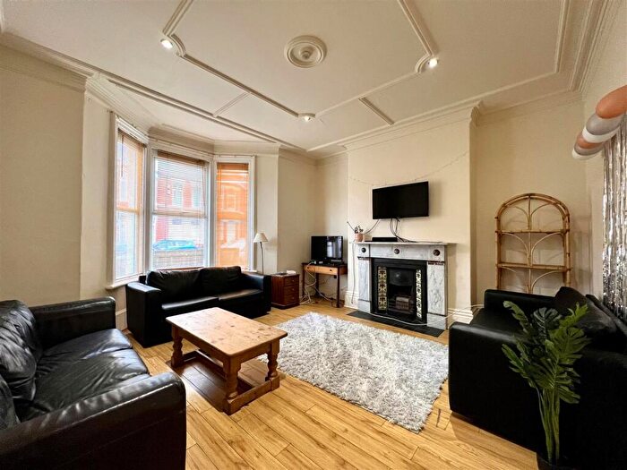 7 Bedroom House To Rent In Queens Road, Jesmond, NE2