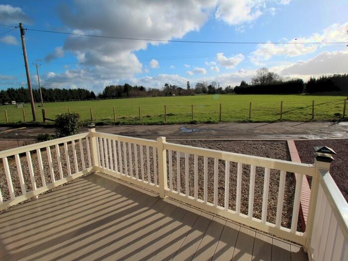 2 Bedroom Detached House To Rent In Caraburn Sinton Green, Hallow, Worcester, WR2