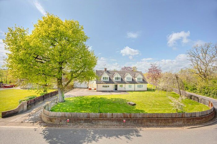 4 Bedroom Detached House For Sale In Forest Hall Road, Stansted, Essex, CM24