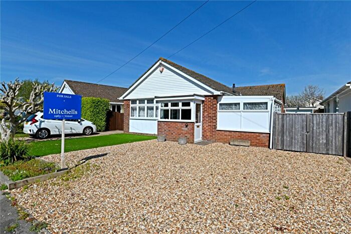 3 Bedroom Bungalow For Sale In Pinewood Road, Hordle, Lymington, Hampshire, SO41