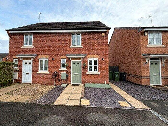 2 Bedroom Semi Detached House For Sale In College Walk, Kidderminster, Worcestershire, DY10